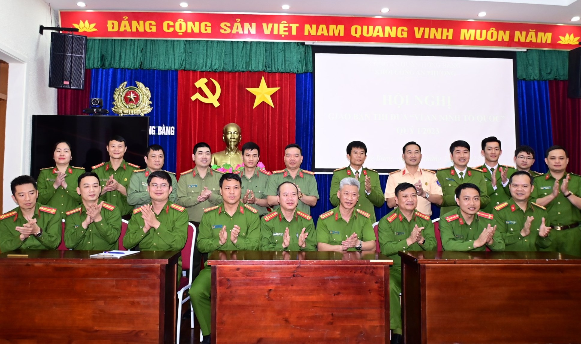 Công an quận Hồng Bàng: Đẩy mạnh phong trào thi đua “Vì an ninh Tổ quốc